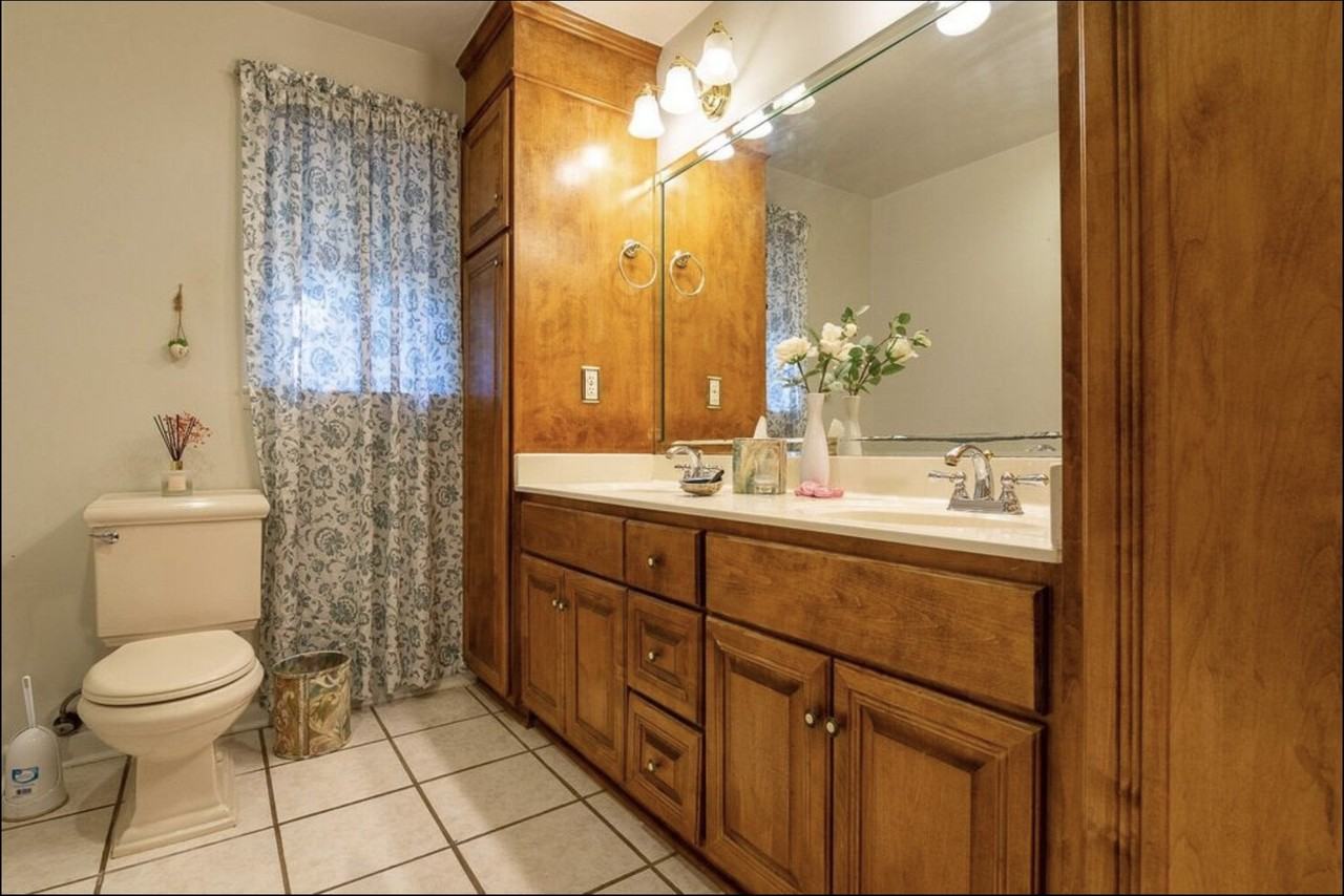 6554 George Walton Dr #NA - Photo 7 of 20