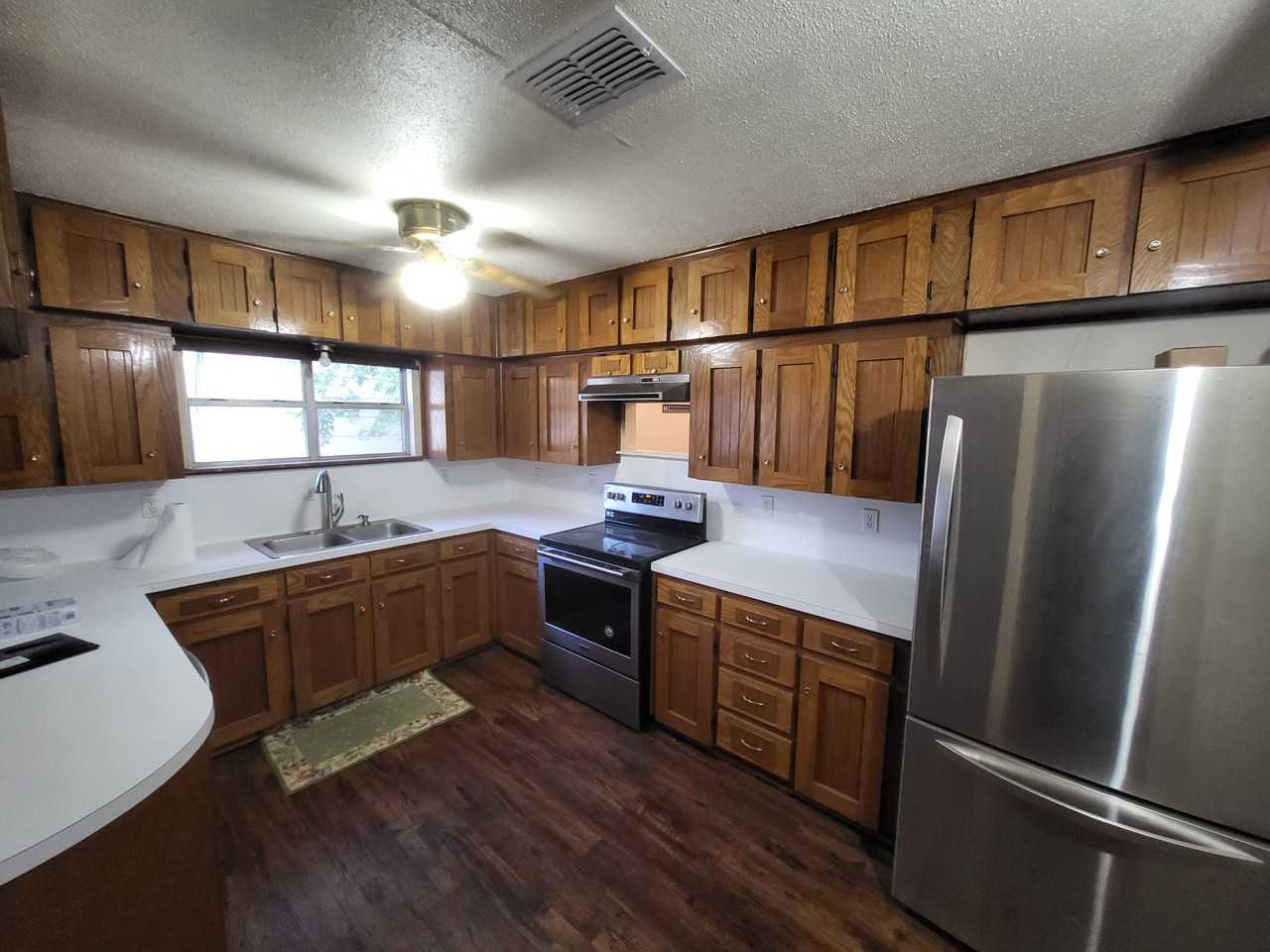 1218 Woodward St #NA - Photo 7 of 15