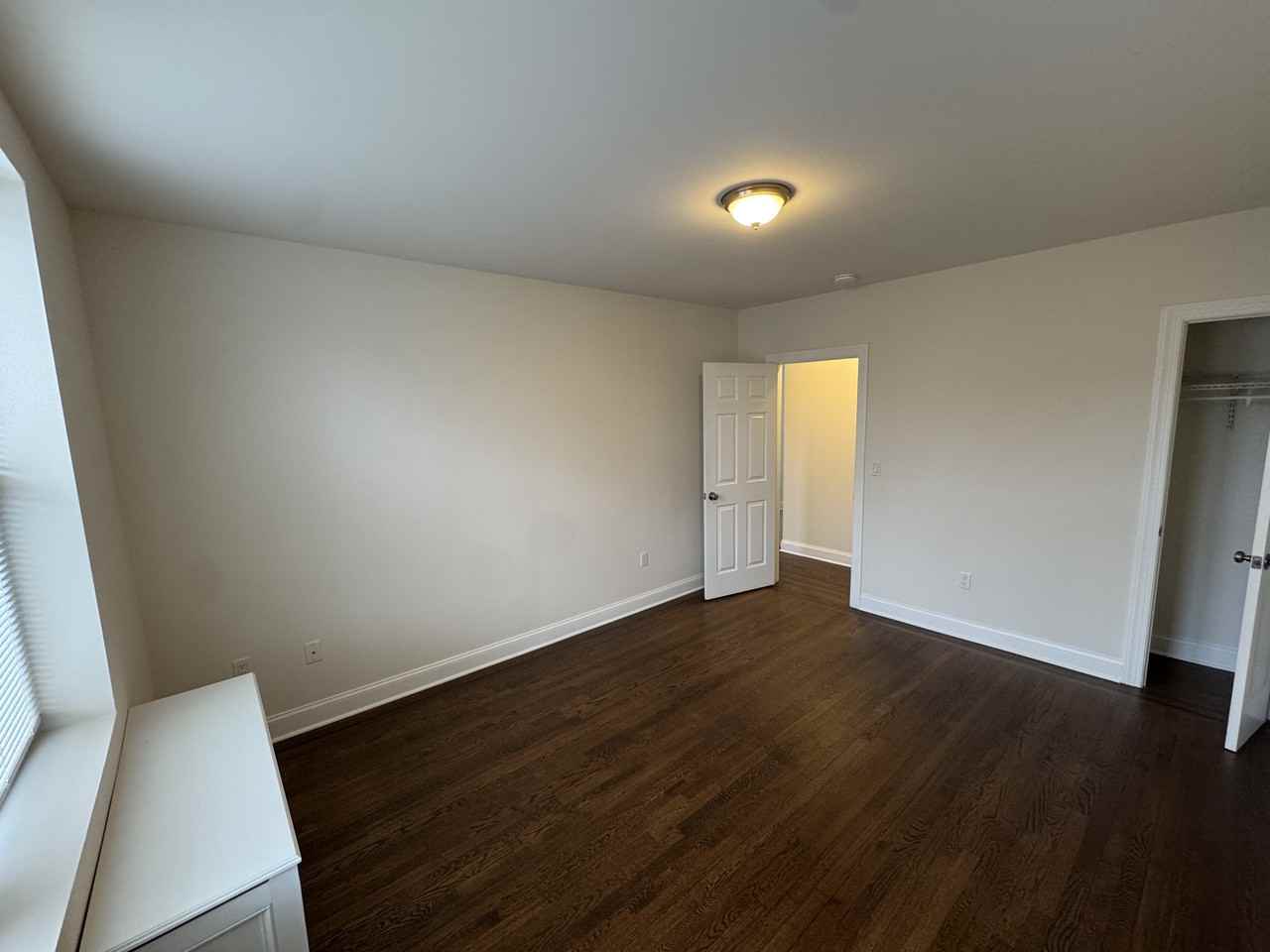 8811 2nd Ave #B1 - Photo 4 of 6