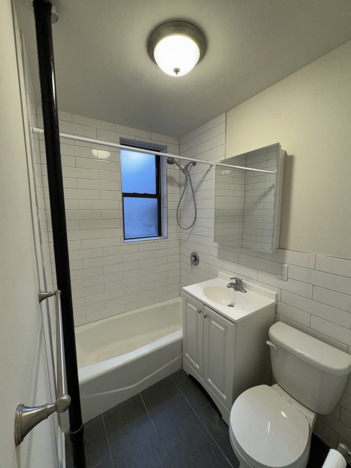 8811 2nd Ave #B1 - Photo 6 of 6