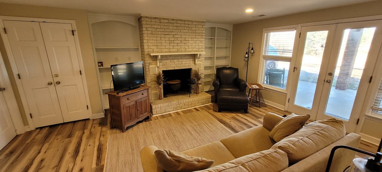 3001 Foxdown Ct #B - Photo 5 of 8