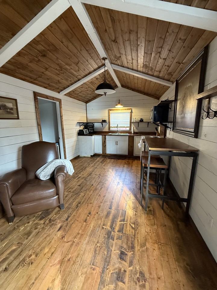 1118 Us Highway 221a #NA - Photo 6 of 11