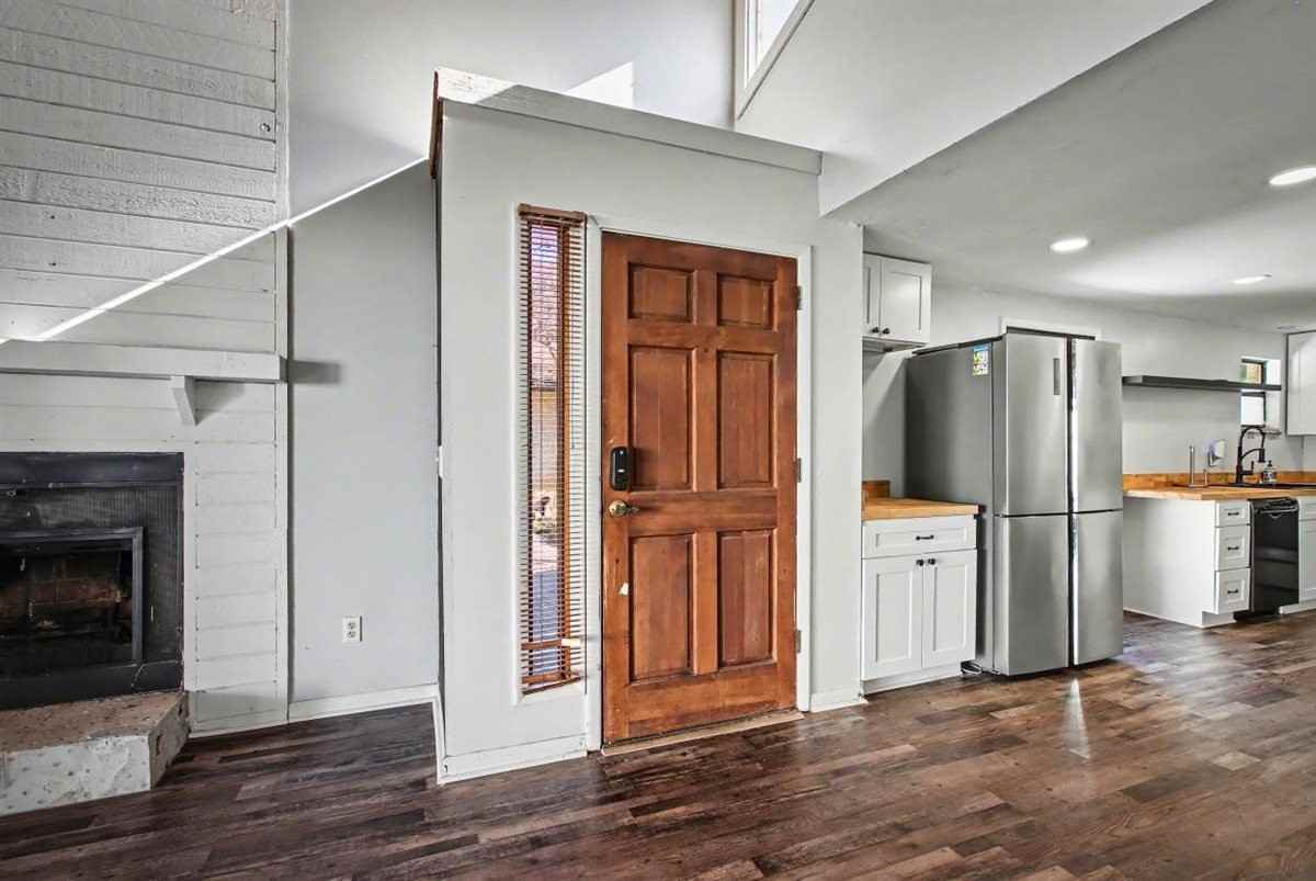 Arcadia Dr #1 - Photo 3 of 25