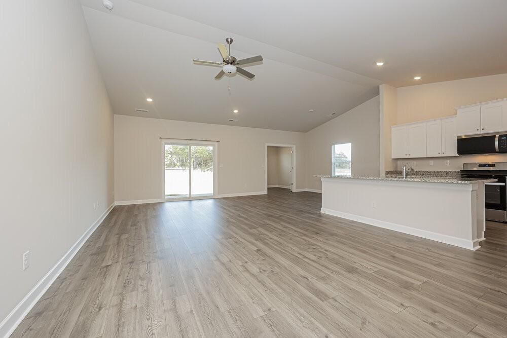 3463 Quintana Dr - Photo 3 of 16