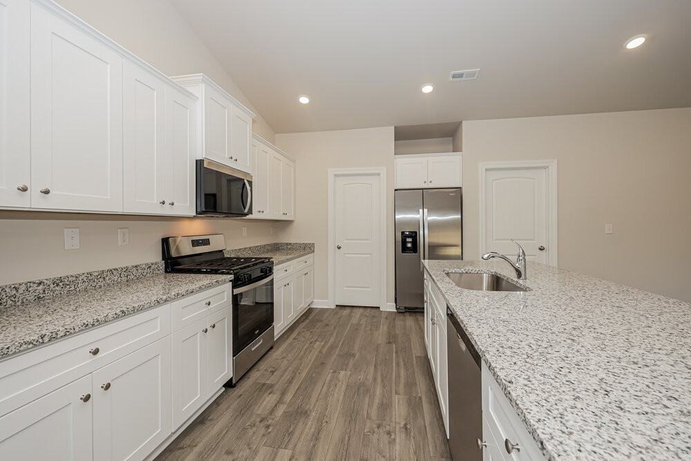 3463 Quintana Dr - Photo 7 of 16