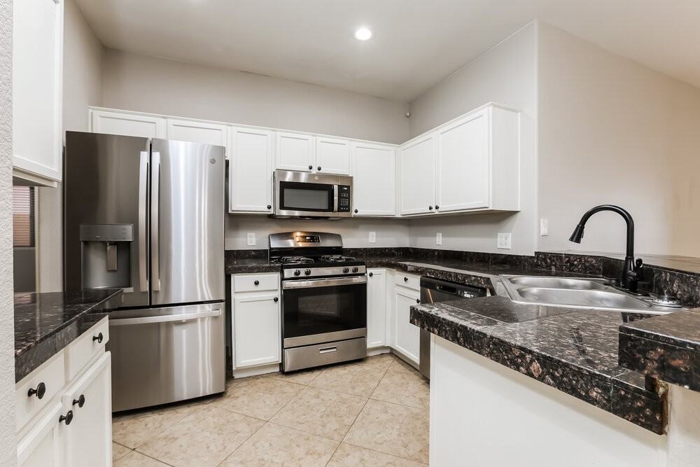 3677 N 141st Dr - Photo 7 of 16