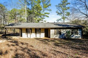 featured image of 4802 Hemlock Dr Se