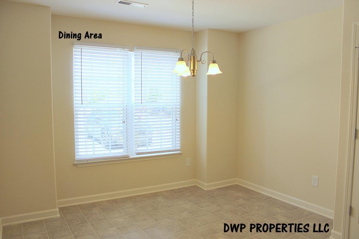 4245 Youngstown Dr #1 - Photo 4 of 25