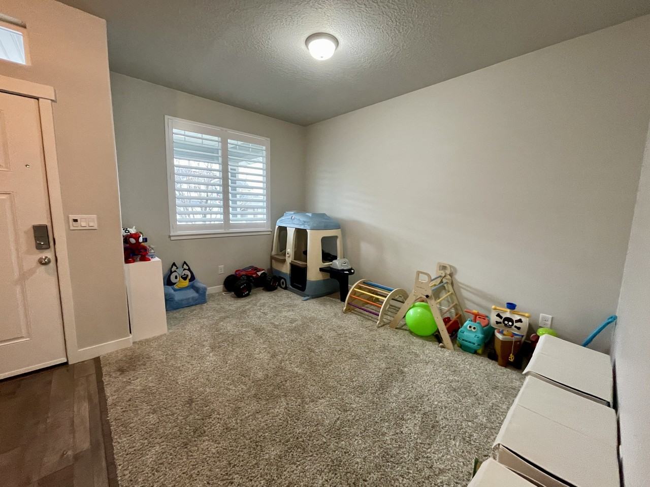 6493 Ws - Photo 4 of 28