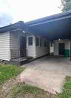 featured image of 217 17th St N