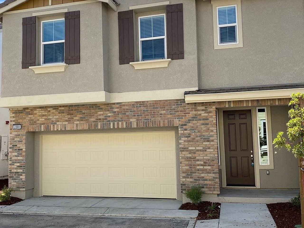 2280 Kaitlyn Place - Photo 4 of 26