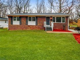 310 Foxcroft Dr - Photo 1 of 1