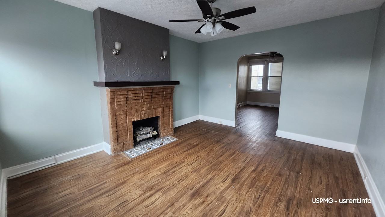 7504 Hamilton Ave #7504-2S - Photo 2 of 11