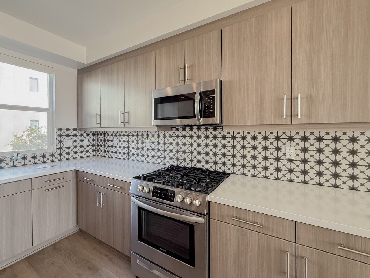 10482 San Diego Mission Rd #7 - Photo 6 of 18