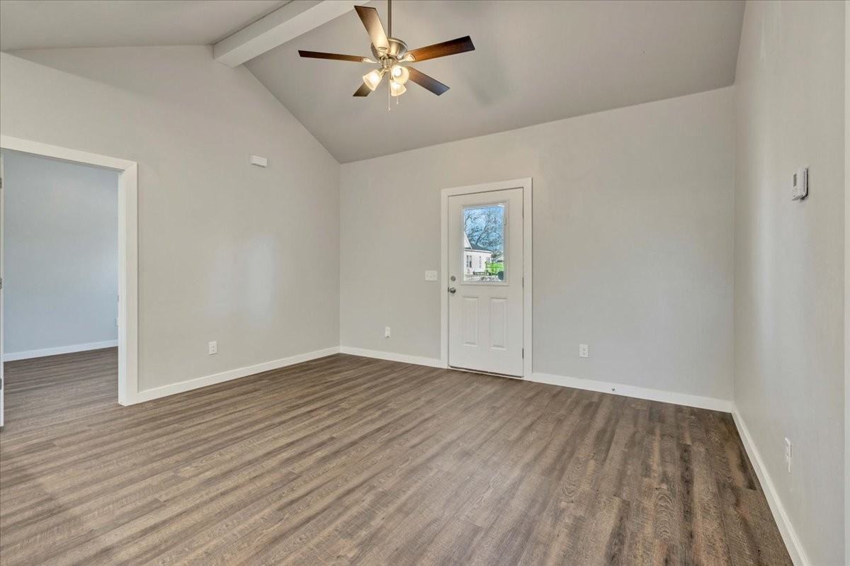 414 N Tucker Ave #1 - Photo 6 of 33