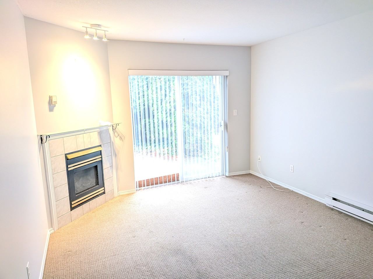 9235 Woodbine St #4 - Photo 5 of 11