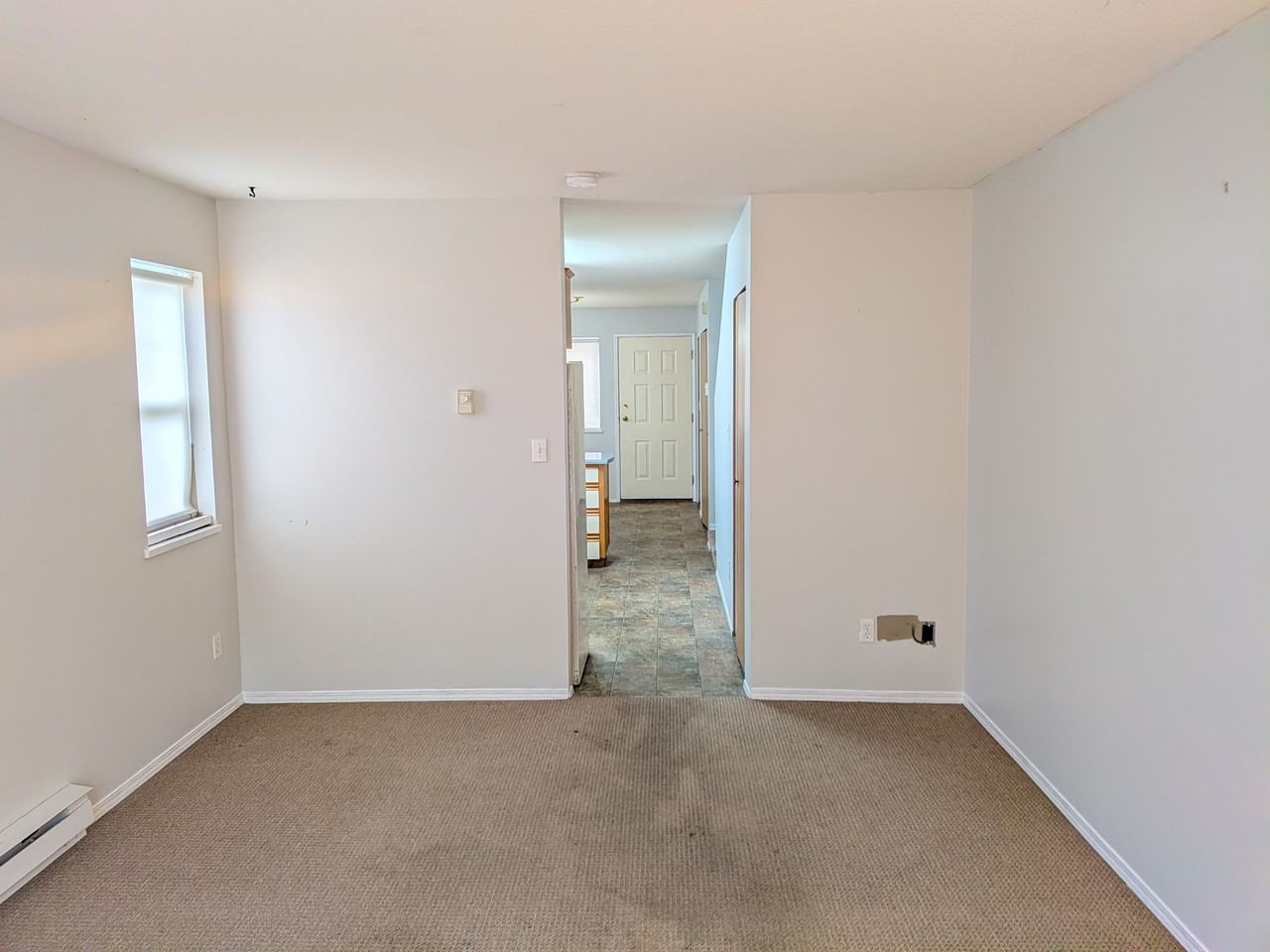 9235 Woodbine St #4 - Photo 6 of 11