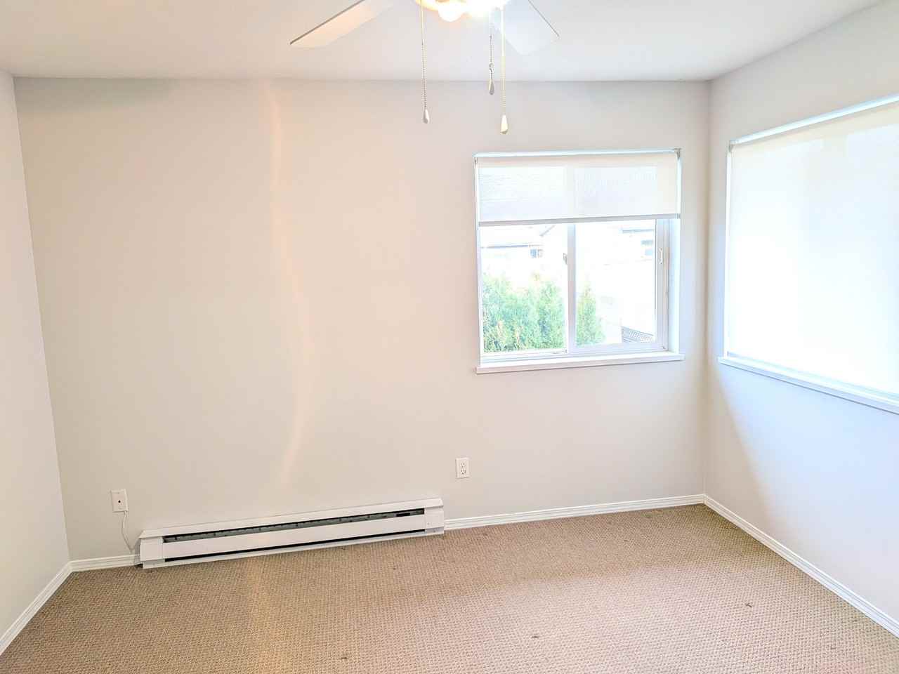 9235 Woodbine St #4 - Photo 7 of 11