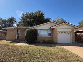 1626 Nw 27th St #1 - Photo 1 of 1