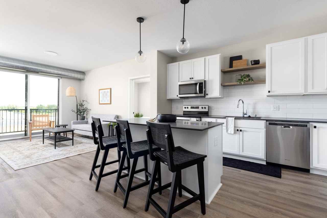 Fredrik - Photo 5 of 50