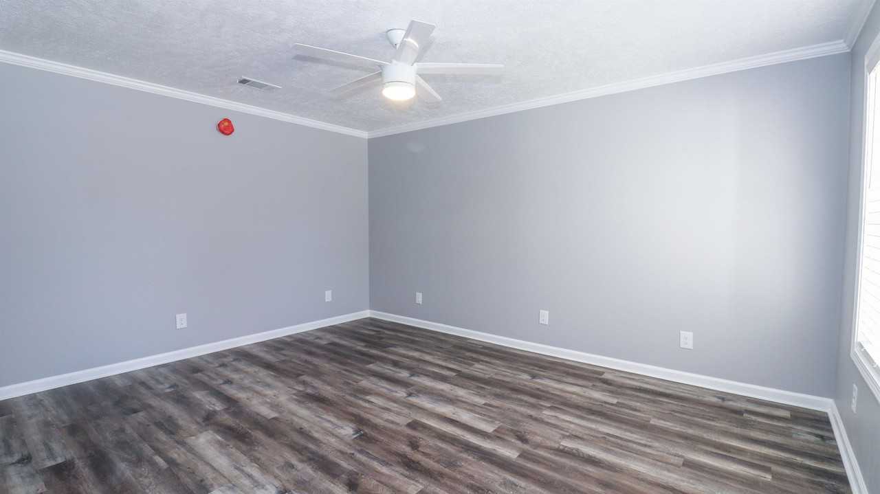 424 N Monroe Ave #0 - Photo 2 of 10