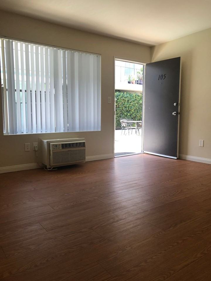 Chatsworth 16840, LP - Photo 6 of 37