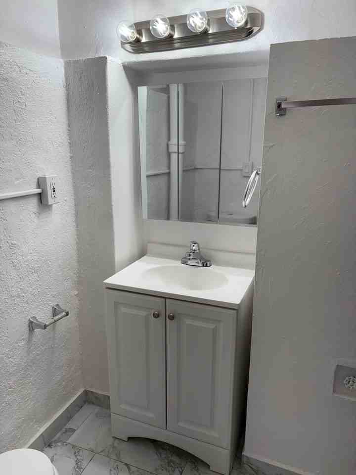 2955 N Cherry Ave #2955-2 - Photo 7 of 9