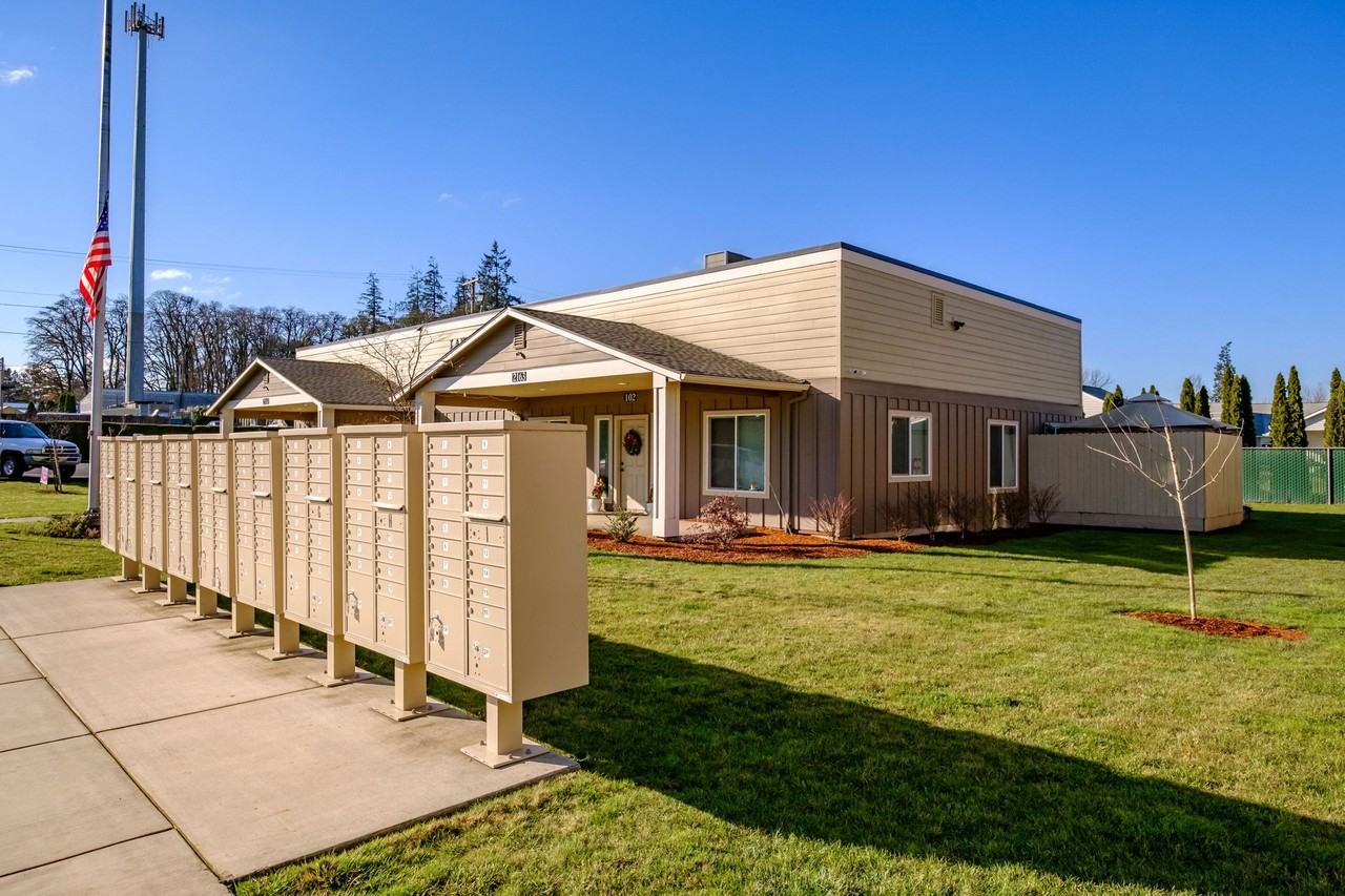 Lafayette Place Apartments - Photo 5 of 50