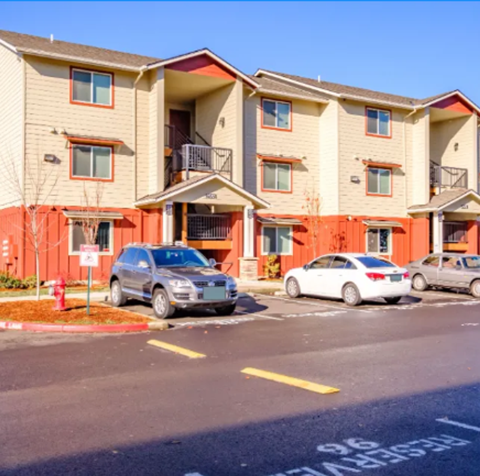 Lafayette Place Apartments - Photo 7 of 50