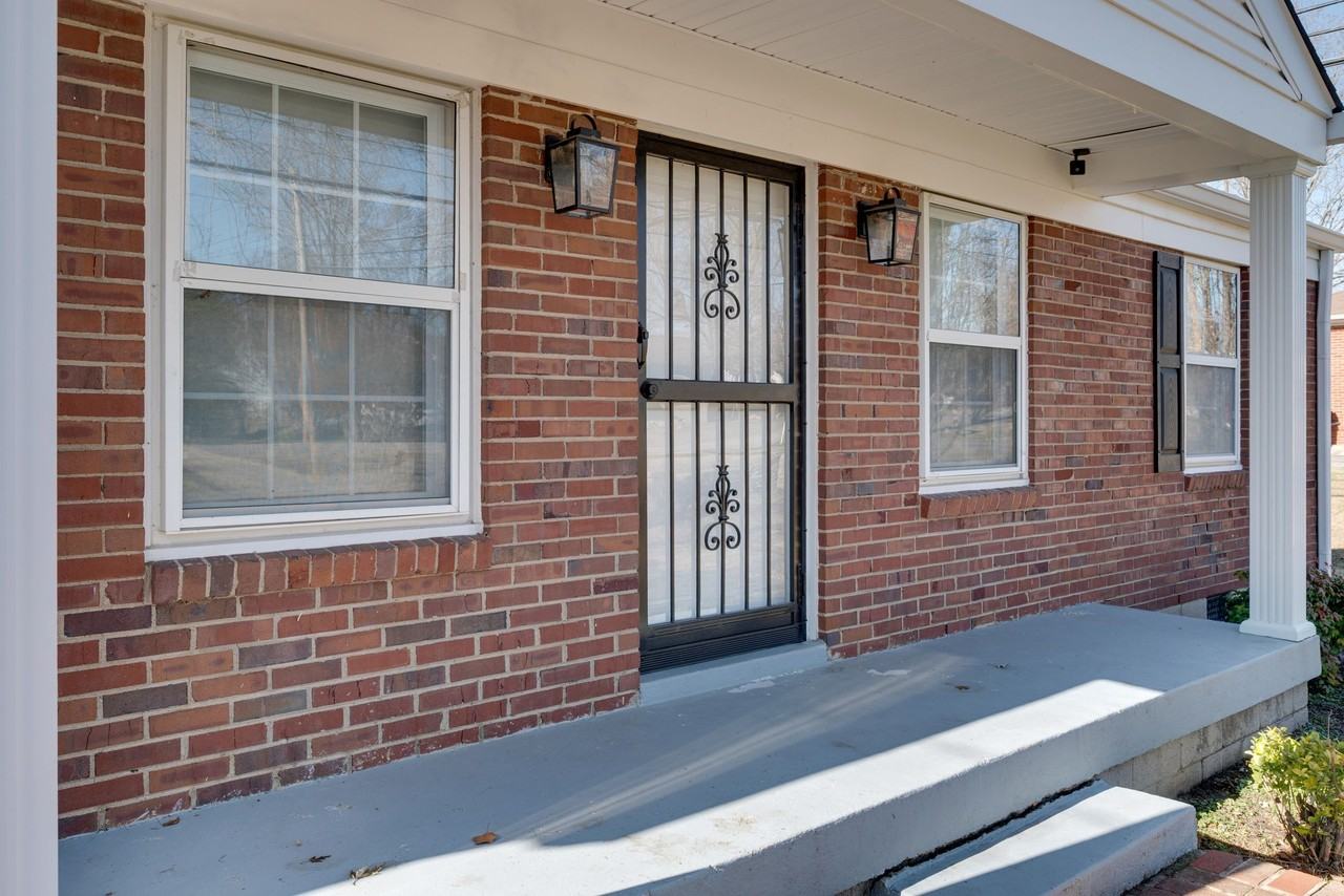 534 Wanda Dr #1 - Photo 4 of 25