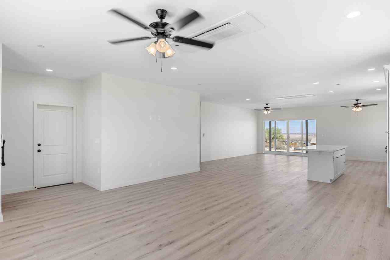 10201 Crest Road #1 - Photo 5 of 20