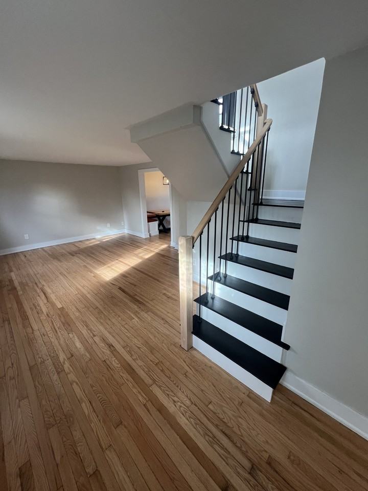 334 W Willox Ln #1 - Photo 5 of 18