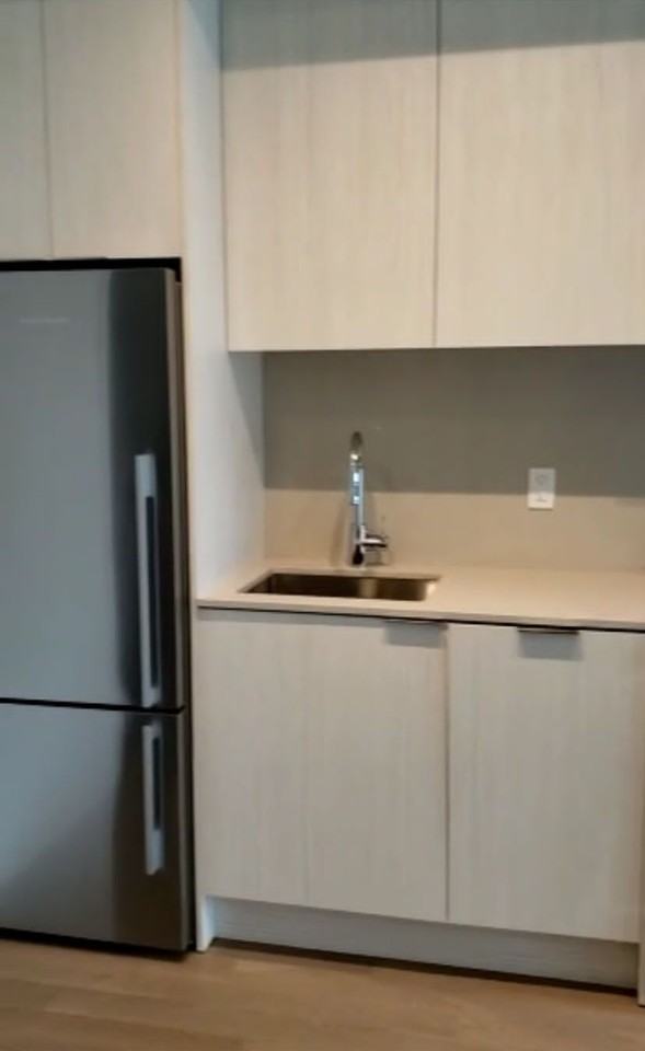 25 Yonge Rich #3207 - Photo 5 of 7