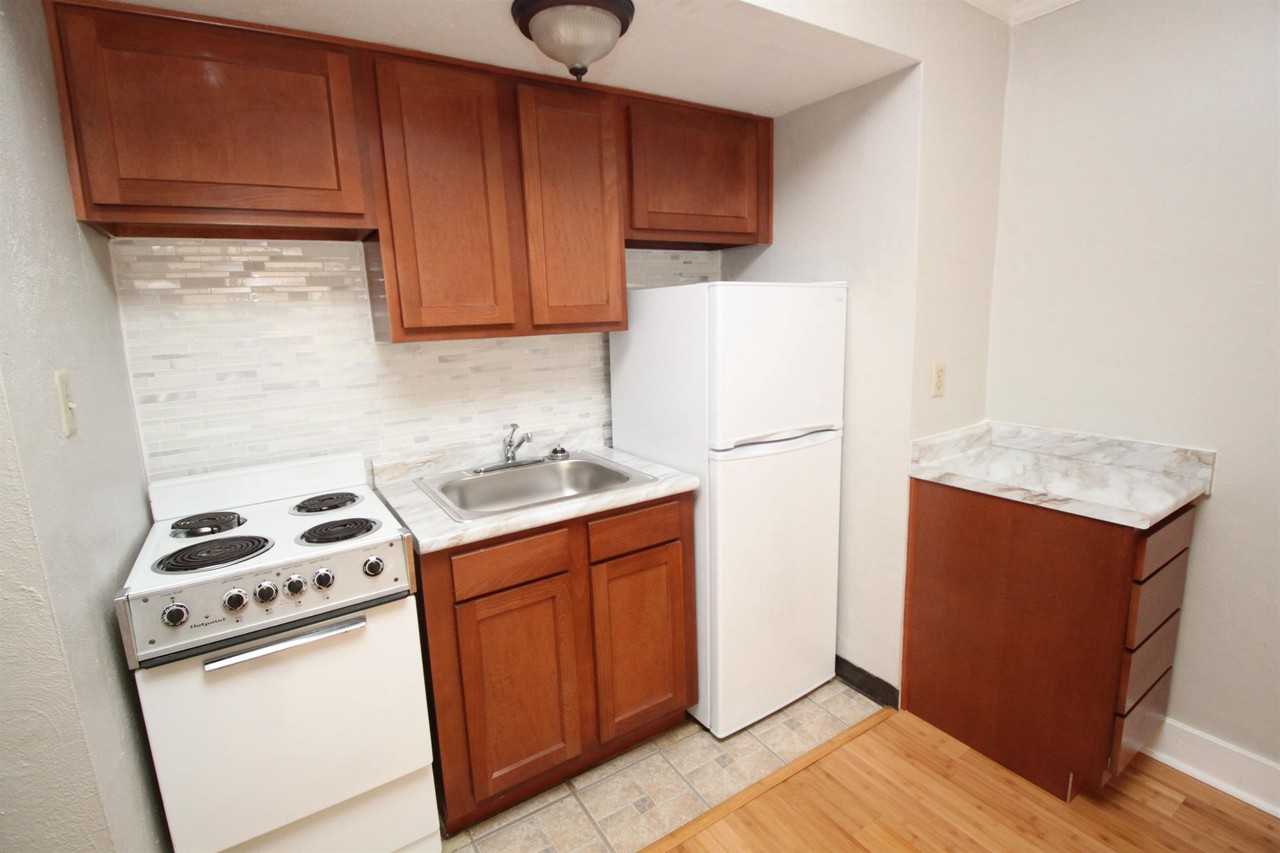 4629 BAYARD STREETAPT 202 #202 - Photo 3 of 6