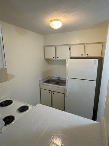 8415 Airline Dr Bldg B #10 - Photo 2 of 33