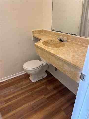 8415 Airline Dr Bldg B #10 - Photo 5 of 33