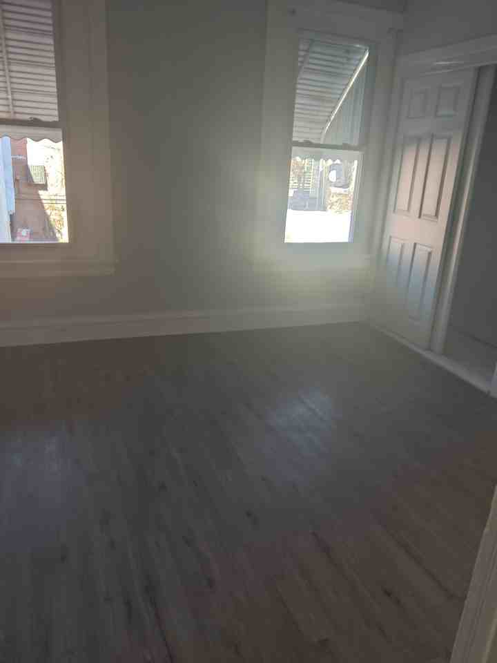 1414 W Pacific St #1 - Photo 6 of 11