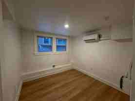 Detroit 83 - Photo 1 of 1