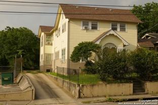 614 E Dewey Pl #4 - Photo 1 of 1