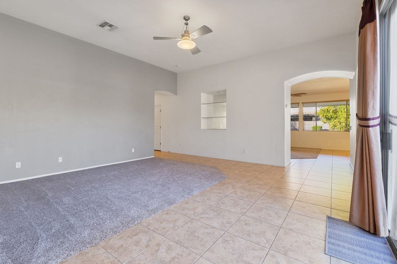 474 W Seagull Dr - Photo 6 of 34