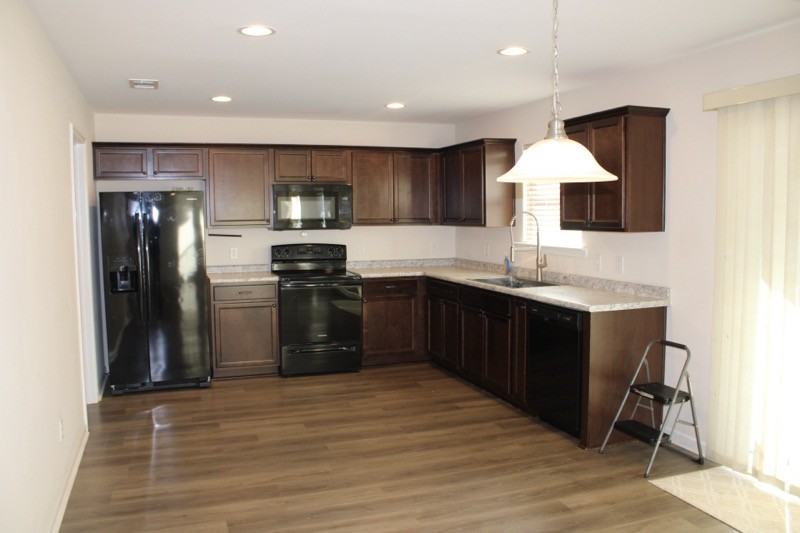 S Beckingham Dr #1 - Photo 5 of 17