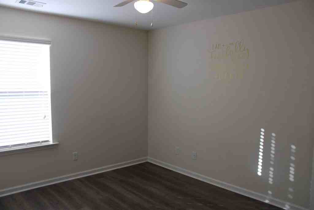 S Beckingham Dr #1 - Photo 6 of 17