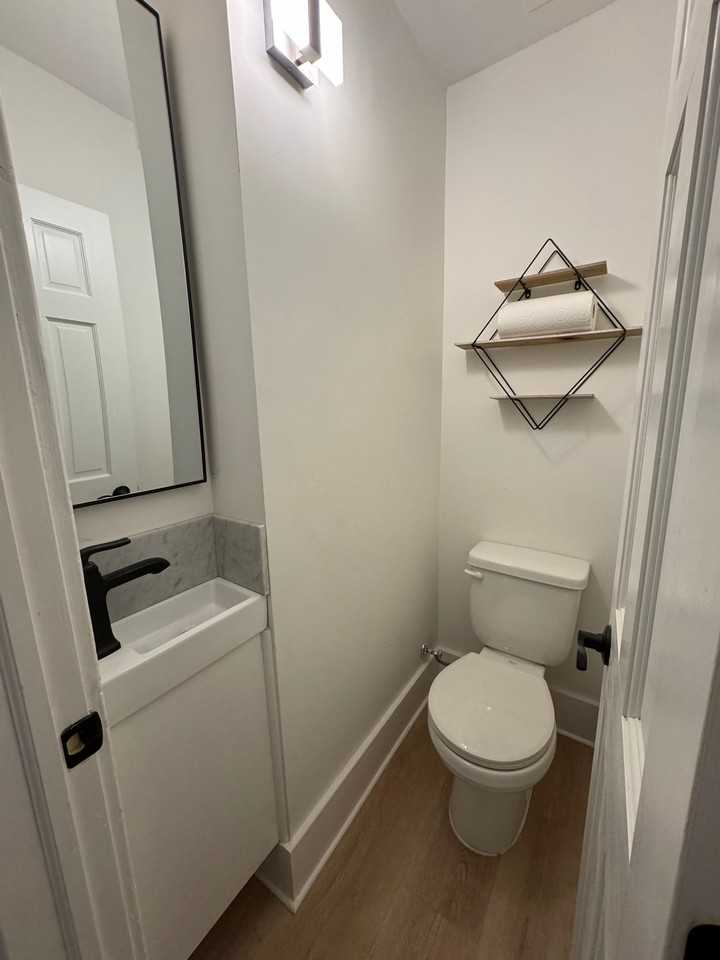 803 Mckinley Ave #1 - Photo 6 of 10