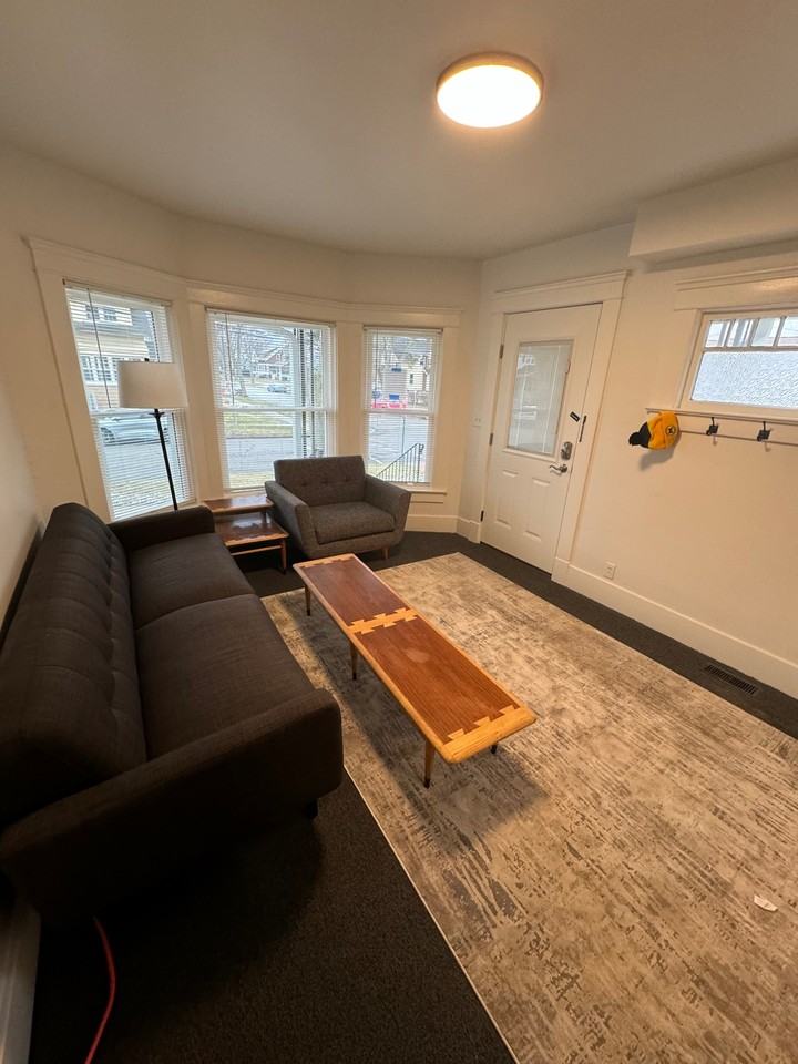 803 Mckinley Ave #1 - Photo 7 of 10