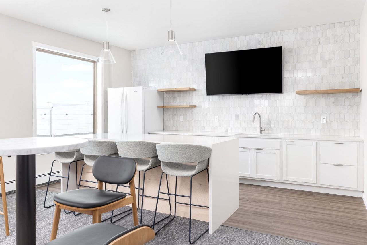 The Emery - Photo 6 of 50