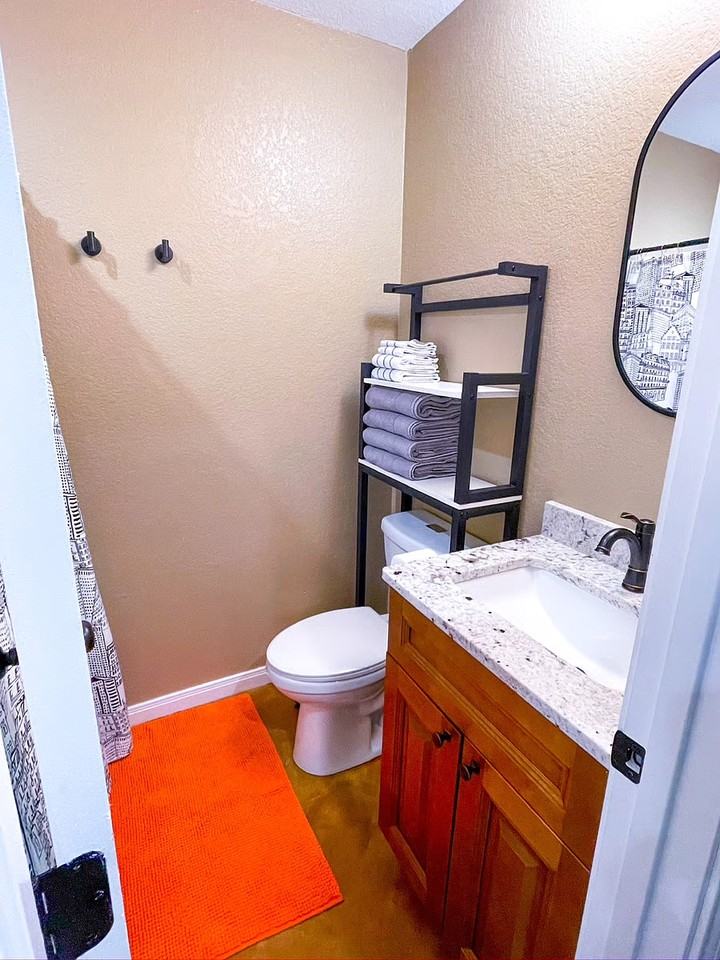 1108 N 9th St #1 - Photo 6 of 10