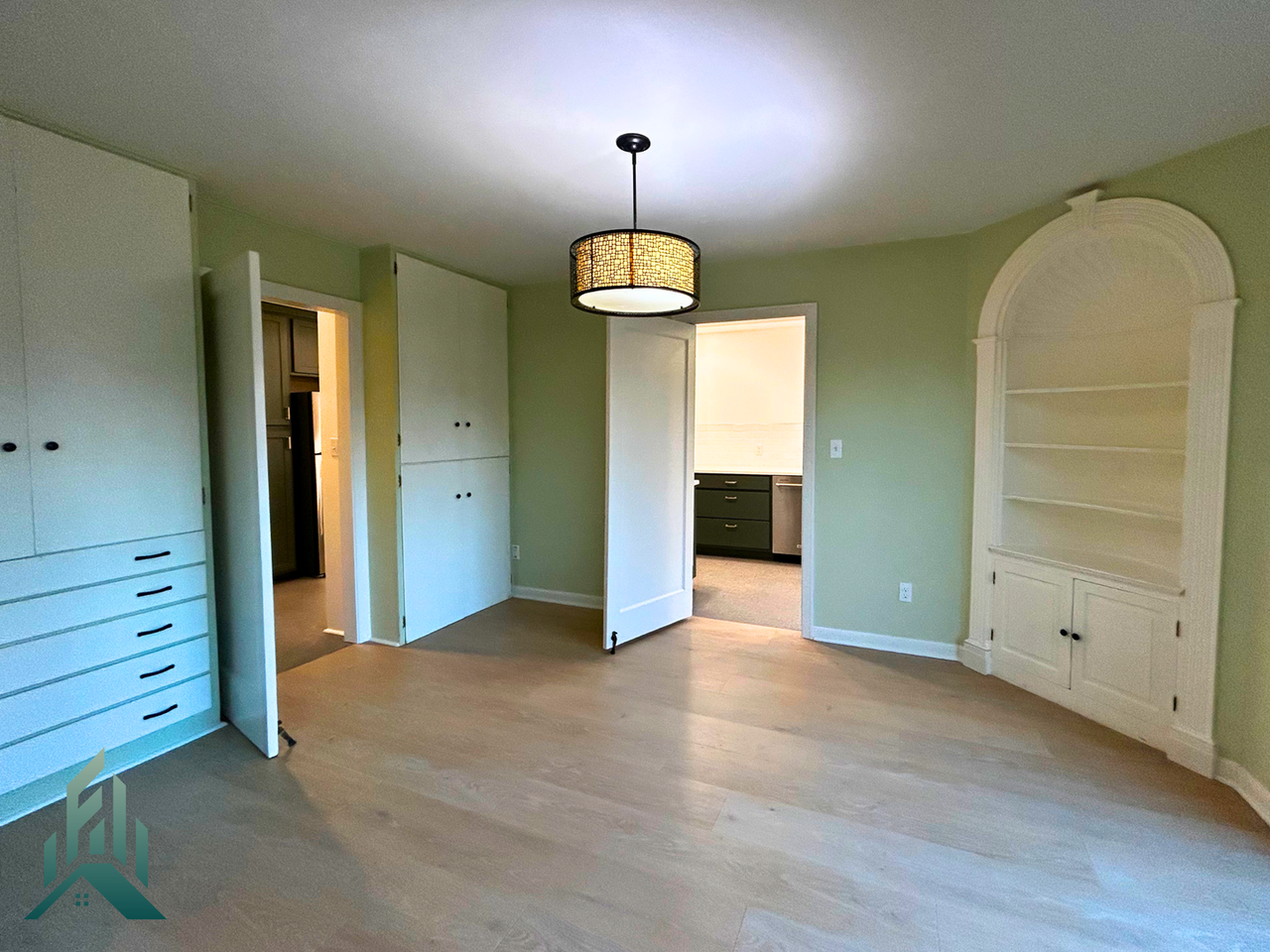 1005 NW 30th Ave - Photo 4 of 38