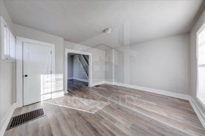 622 N Mulberry St #622 - Photo 5 of 19