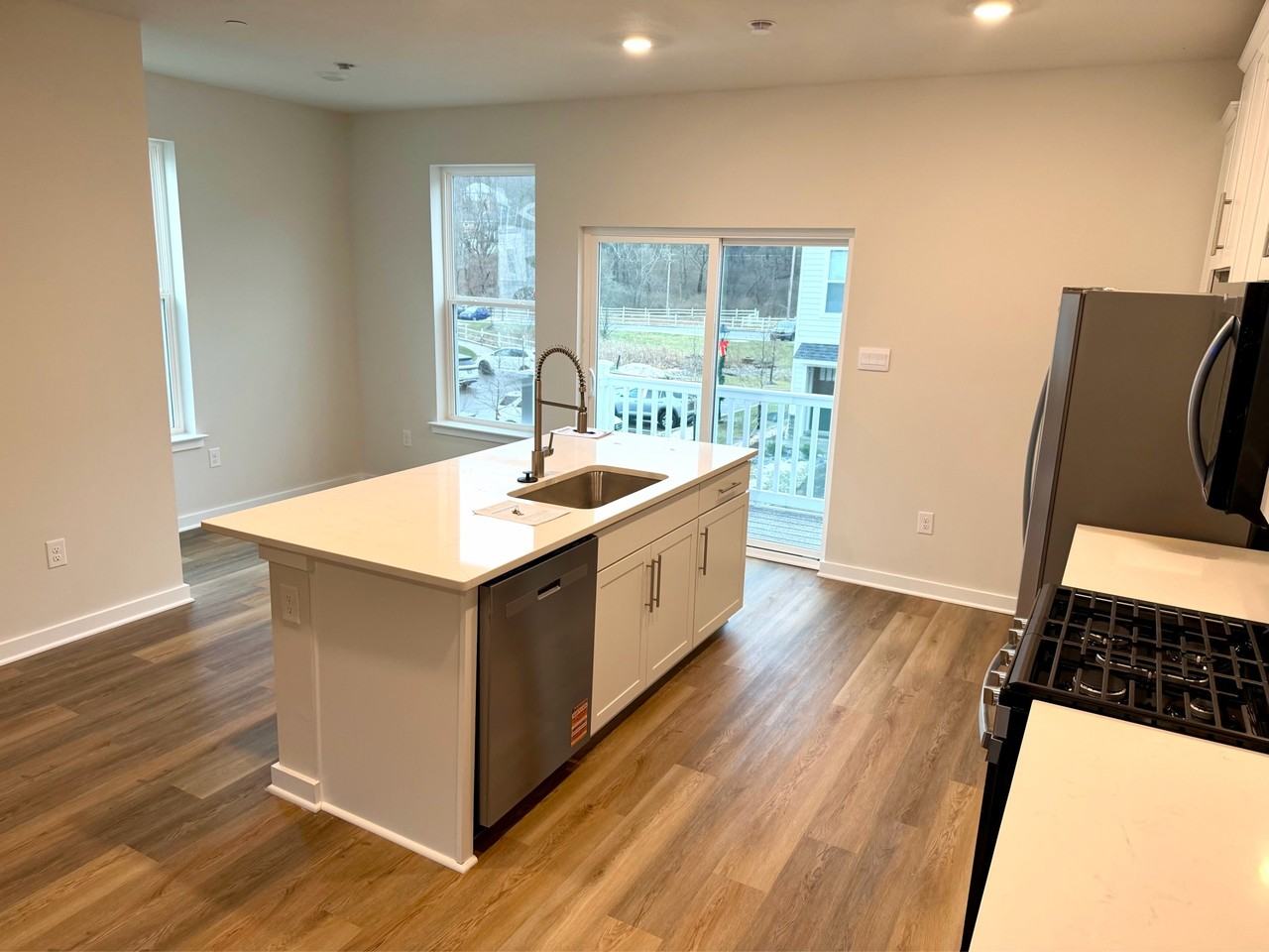 531 Cooper St #1 - Photo 4 of 22