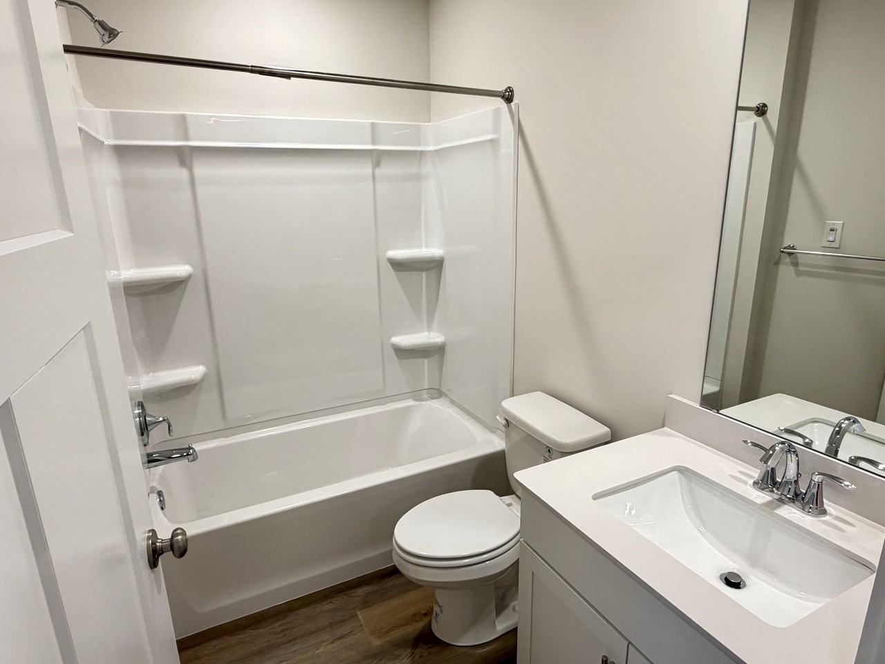 531 Cooper St #1 - Photo 4 of 29